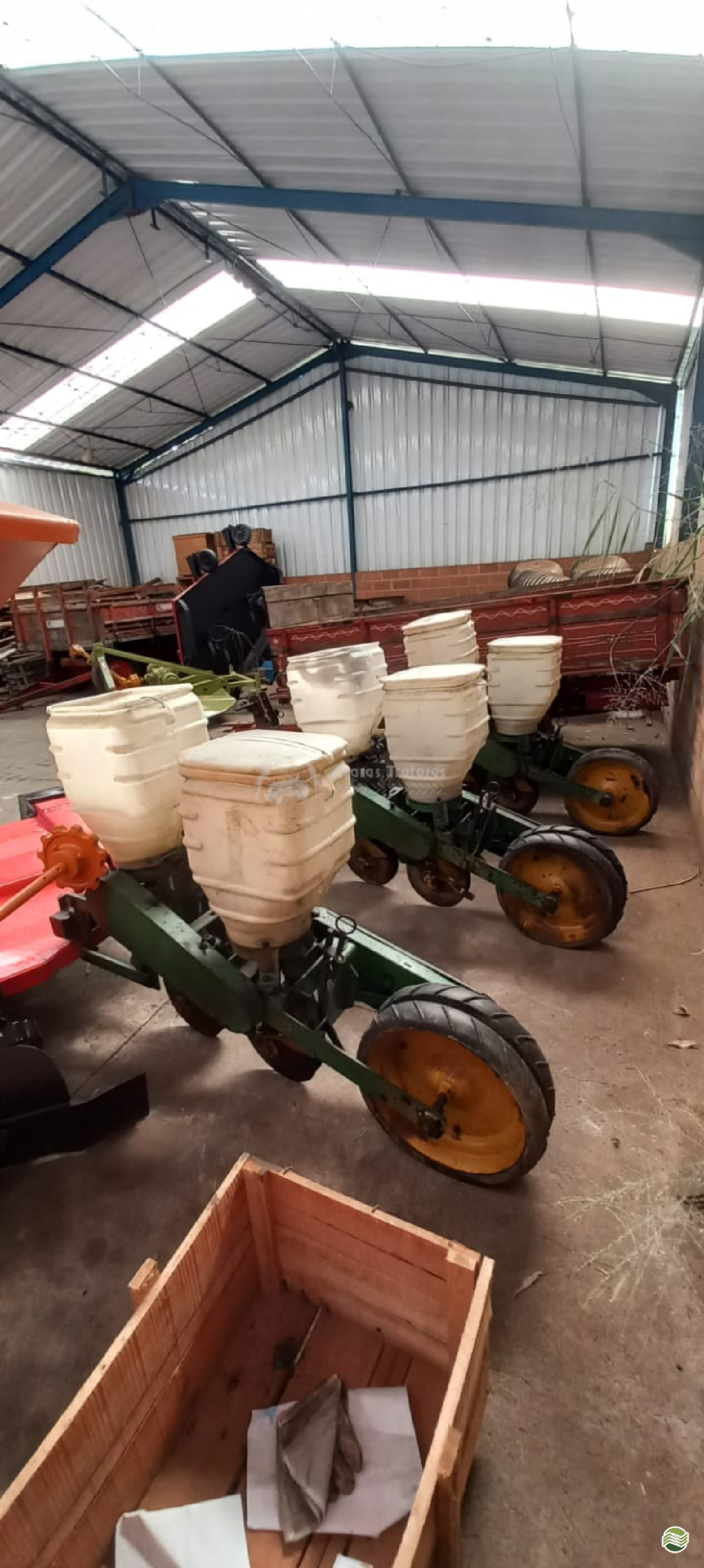 PLANTADEIRA TATU STP 2 Araras Tratores ARARAS SÃO PAULO SP
